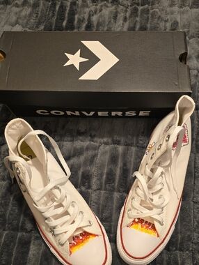 Converse. Custom. White High-Tops with Red and Yellow Accents. Size 11W/9M. EUC.